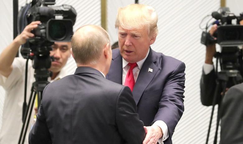 Президент США Дональд Трамп с Владимиром Путиным
