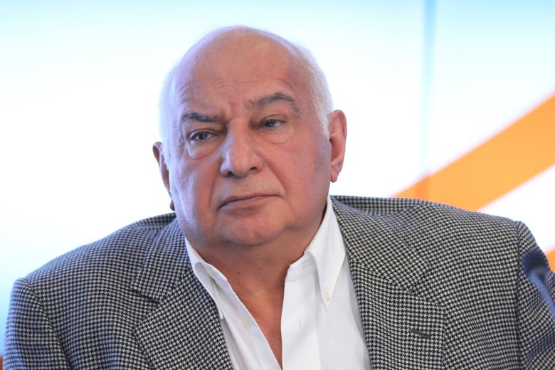 Михаил Давыдов