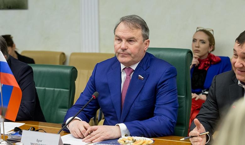 Игорь Морозов