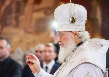 Патриарх Кирилл провел Божественную литургию в честь Крещенского сочельника