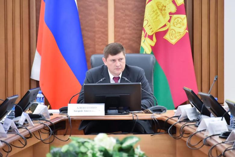 Андрей Алексеенко