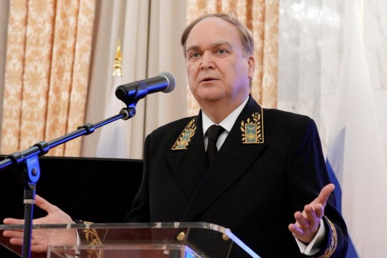 Анатолий Антонов