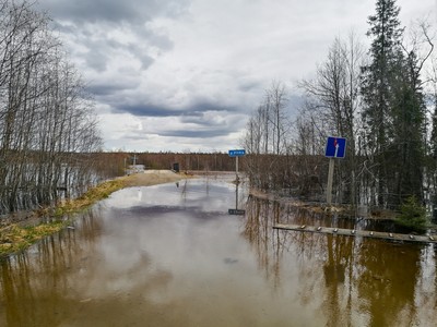 В Мурманской области из-за половодья повреждён железнодорожный мост