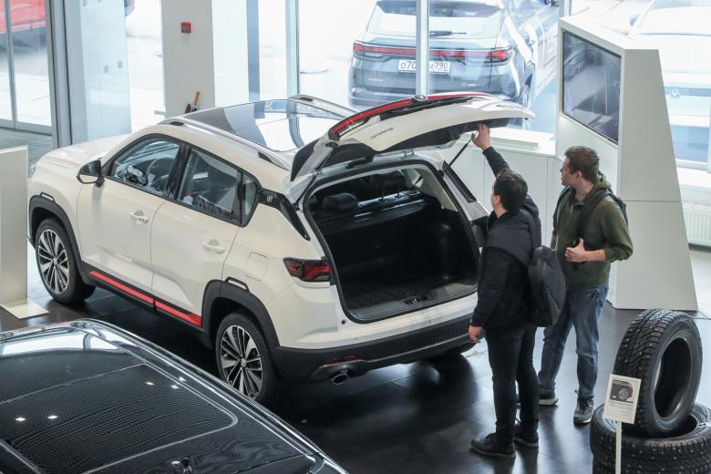 Продажа автомобилей марки Changan в автосалоне Favorit Motors в Москве