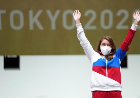 Стрелок Бацарашкина стала двукратной олимпийской чемпионкой в Токио