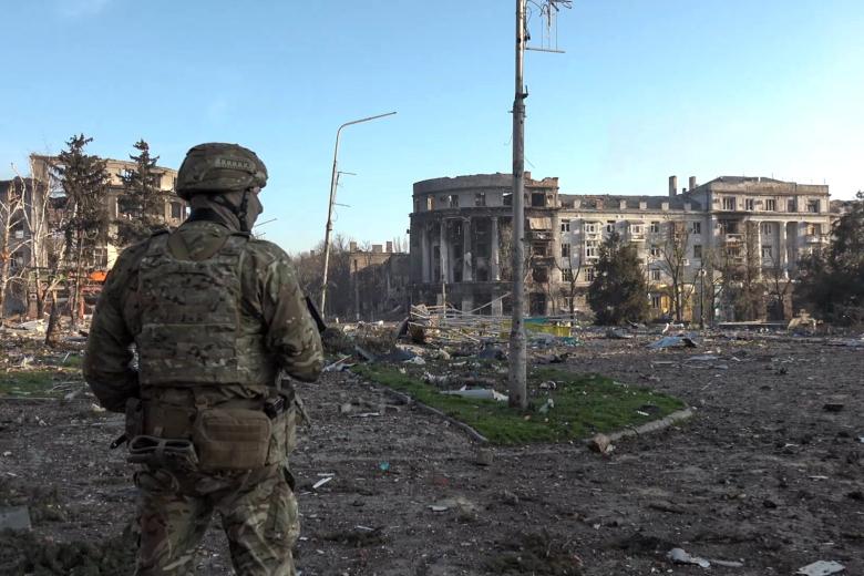 ДНР. Артемовск. Вид на здания, разрушенные в результате обстрела