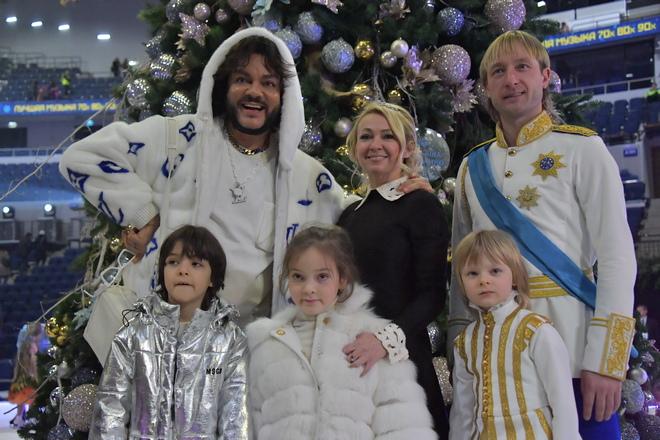 Филипп Киркоров, Яна Рудковская, Евгений Плющенко с детьми
