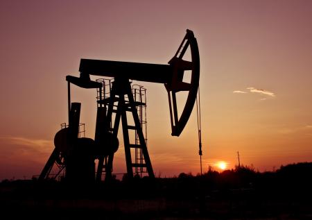 Стоимость нефти марки Brent на бирже ICE перешла порог в $43