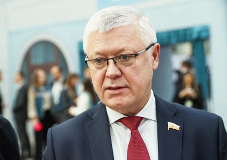 В ГД раскрыли, как ЕС использует «гнусных» персонажей из числа россиян