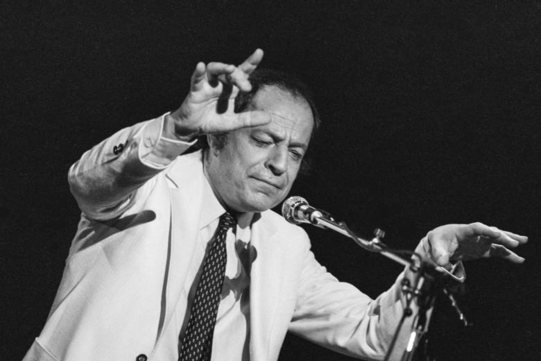 Шарль Дюмон, 1982 г.