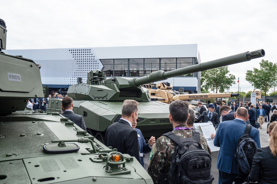 Танк Leopard на международной выставке наземной и воздушной безопасности Eurosatory 2024 в Париже