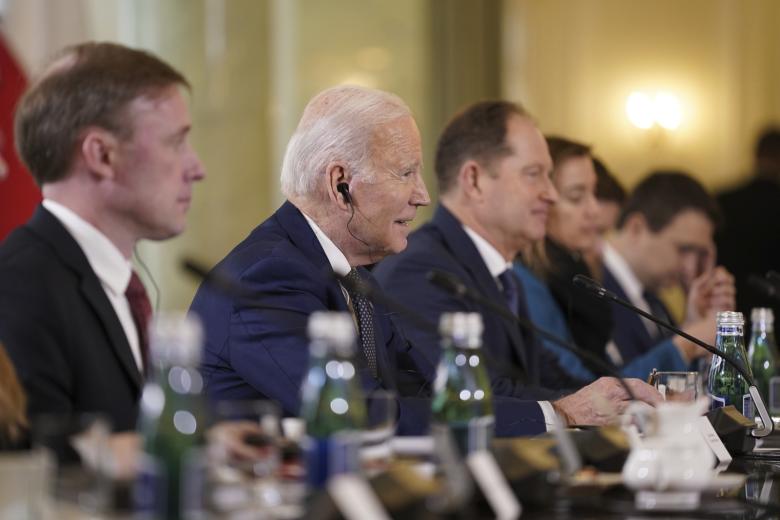 Президент США Джо Байден во время встречи с президентом Польши Анджеем Дудой в Варшаве