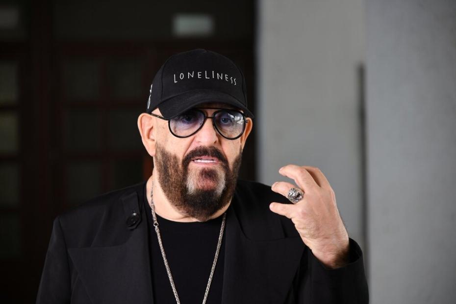Михаил Шуфутинский провел эфир в студии телеканала «Москва 24»
