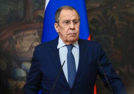 «Фантастическое признание»: Лавров о призыве Бербок «пострадать» ради Киева