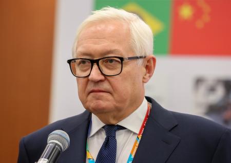 «Потеряли берега»: МИД РФ пригрозил Западу выталкиванием за красные линии