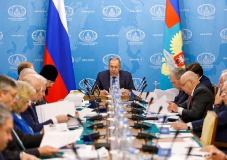 Лавров призвал ядерные державы избегать любых военных столкновений