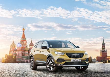 Opel возобновил продажи автомобилей в России