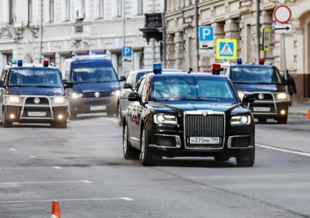 Назван автомобиль, которым пользуется Путин
