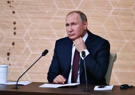 Как Путин 10 лет назад спас экономику России от страшного кризиса