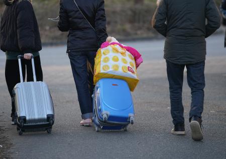 Власти Украины согласовали девять гуманитарных коридоров