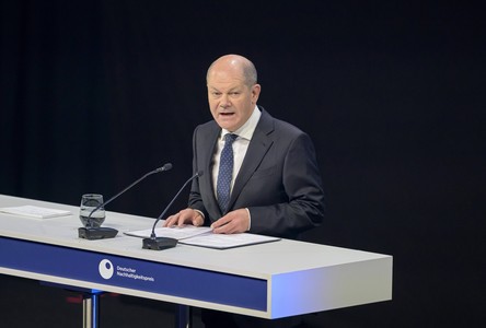 Шольц призвал к созданию европейской системы ПВО