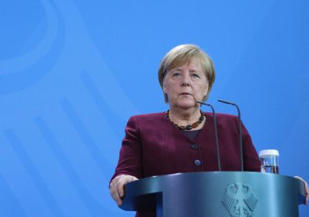 Меркель не жалеет, что Украину ранее не приняли в НАТО