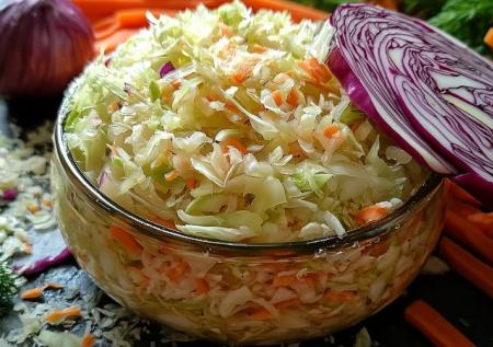 Квашеная капуста с морковью на зиму: классический рецепт