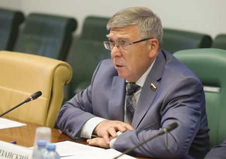 В Совфеде допустили введение дополнительных выходных из-за пандемии