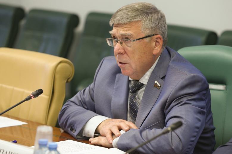 Сенатор Валерий Рязанский