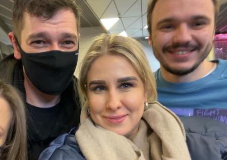 Соболь и брата Навального задержали во Внуково