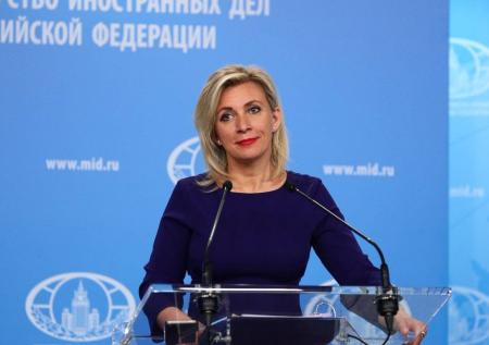 «Мыться, греться»: Захарова обозначила привилегии европейцев
