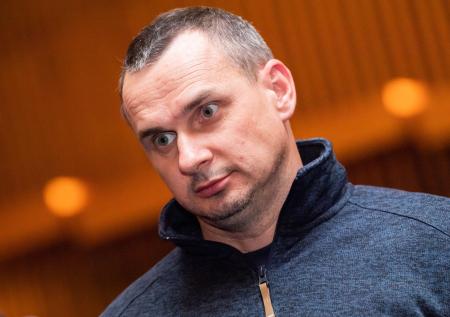 Сенцову в Европарламенте вручили премию Сахарова