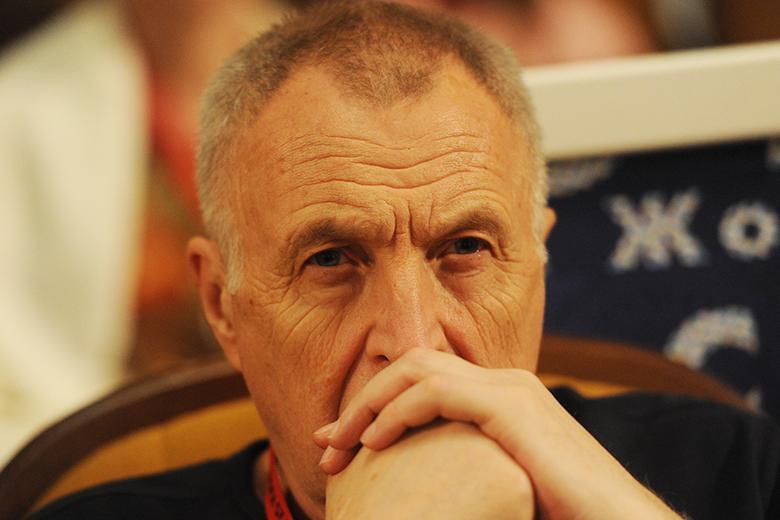 Андрей Смирнов