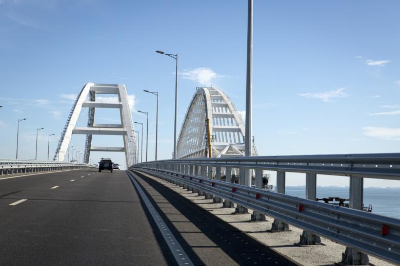 Крымский мост, Крым