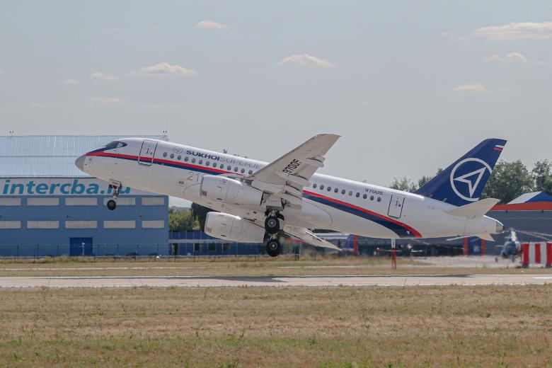 Sukhoi Superjet 100