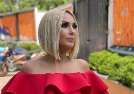 Кудрявцева опубликовала «толстое» фото в купальнике после критики фигуры