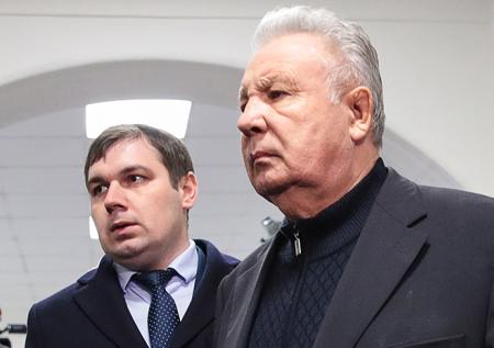 Ишаев «пошёл лесом»