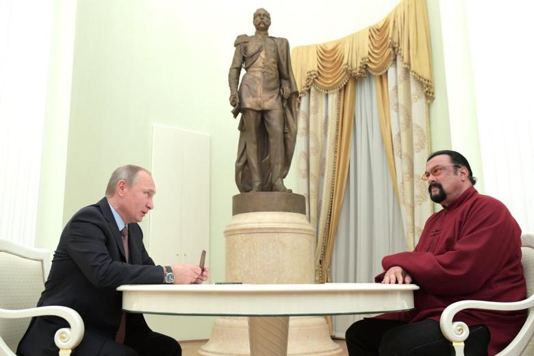 Владимир Путин и Стивен Сигал