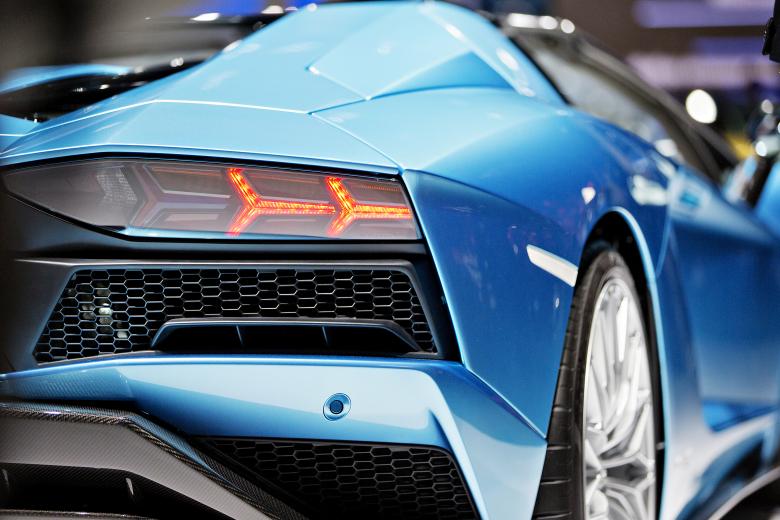 Lamborghini Aventador