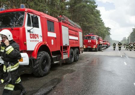 Огонь охватил балконы жилого дома в Новой Москве