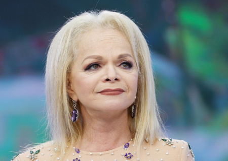 Стало известно, почему Долина не успевает выселиться из квартиры в срок