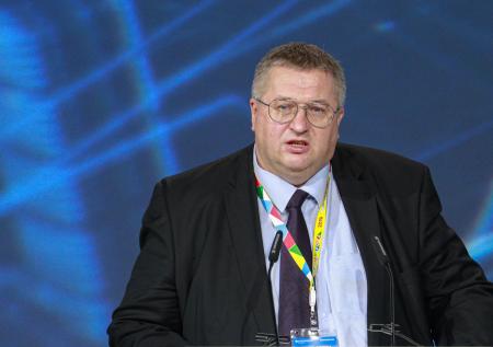 Вице-премьер РФ рассказал о решении транспортной проблемы в Закавказье