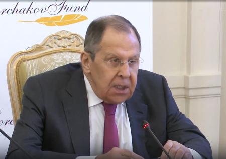 Лавров обсудил с Мирзояном мирный договор между Арменией и Азербайджаном