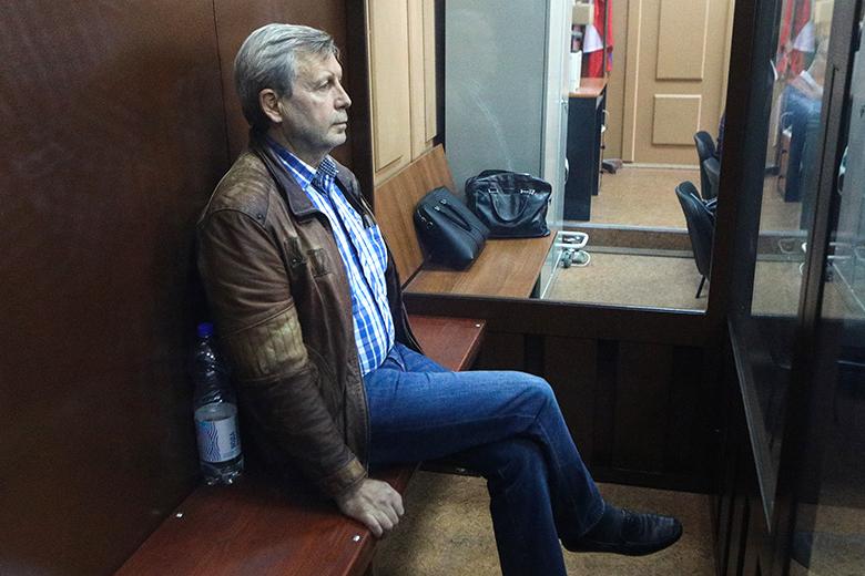 Алексей Иванов