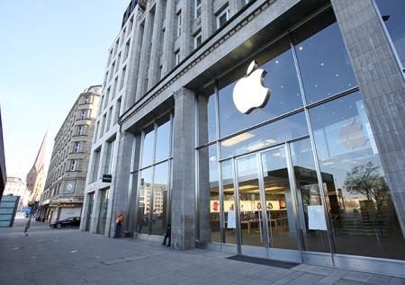 Apple ответила на обвинения в сговоре с Москвой