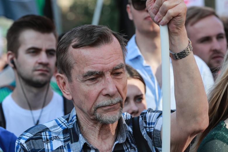 Лев Пономарёв