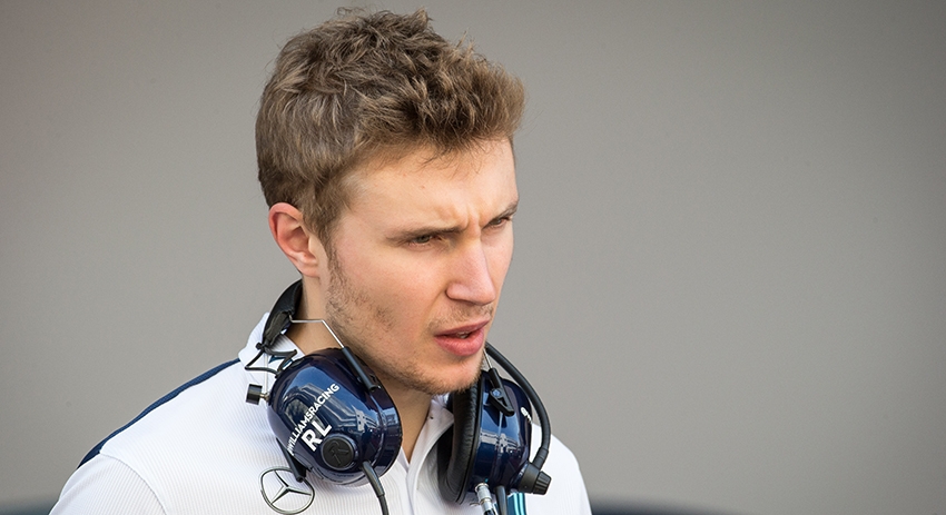 Сергей Сироткин в боксах команды Williams Martini Racing
