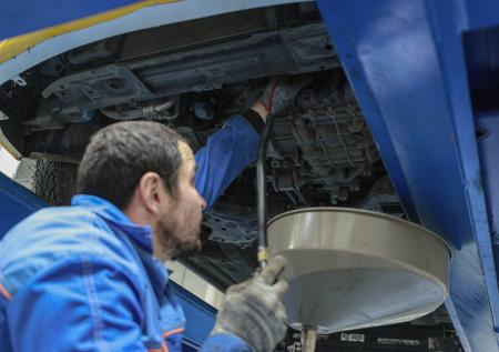 Автоэксперт объяснил, почему в России подорожает техосмотр