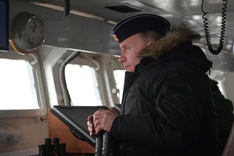 На борту ракетного крейсера «Маршал Устинов» во время совместных учений Северного и Черноморского флотов