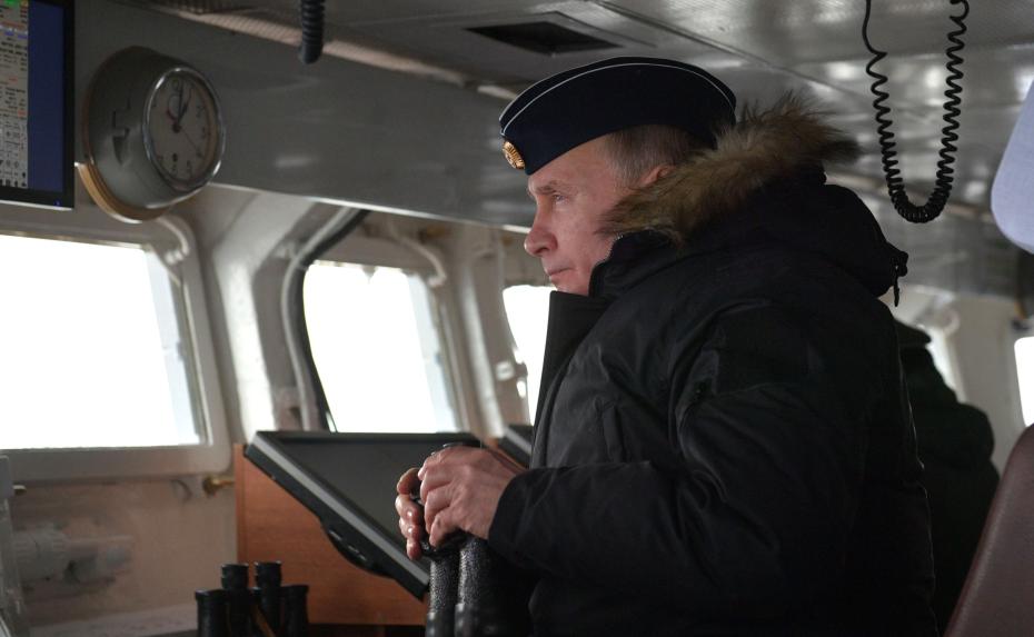На борту ракетного крейсера «Маршал Устинов» во время совместных учений Северного и Черноморского флотов